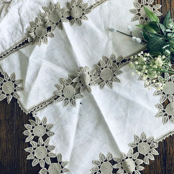 Vintage handmade set of 3 sunflower boho chic doily’s - Picture 2 of 7